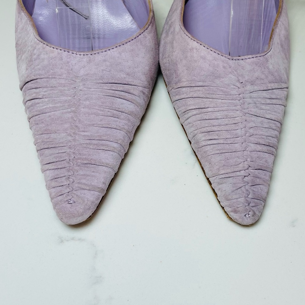 Manolo Blahnik | Ruched Suede Heel - Picture 4 of 10